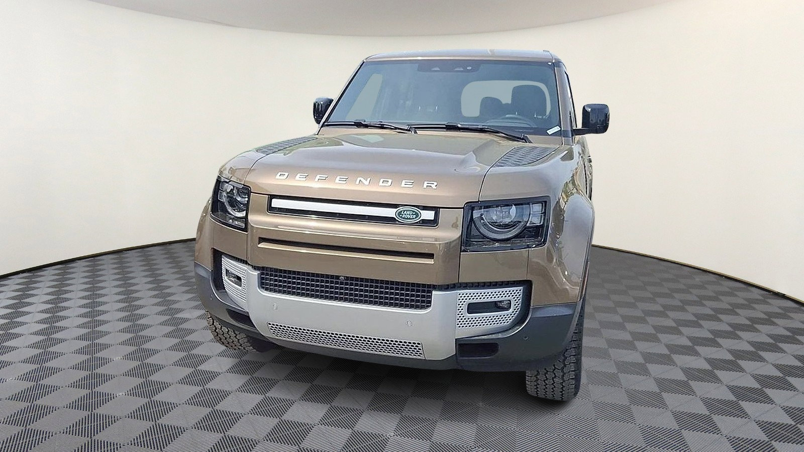 Certified 2025 Land Rover Defender 110 S AWD/4WD image 3