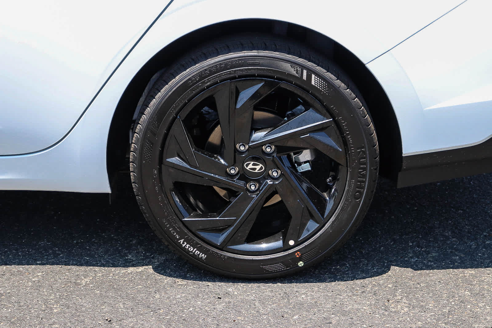 New 2026 Hyundai Elantra Sport FWD image 13