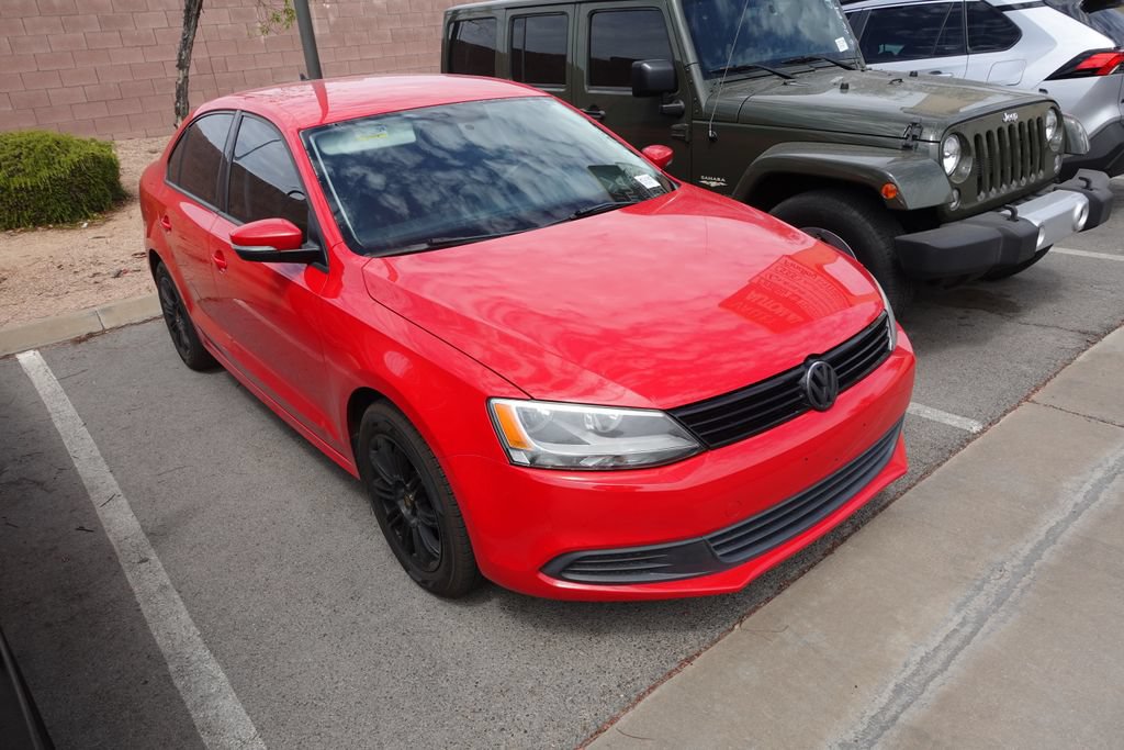 Used 2014 Volkswagen Jetta SE FWD image 1