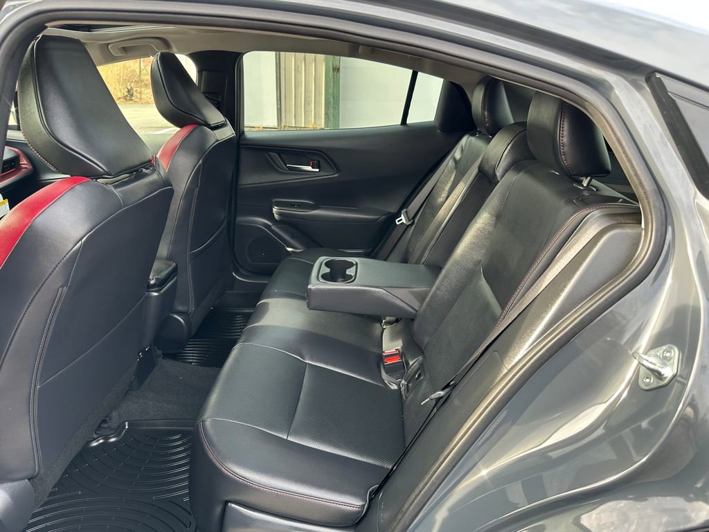 Used 2024 Toyota Prius Prime FWD image 29