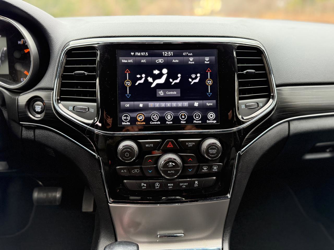 Used 2021 Jeep Grand Cherokee Limited image 18