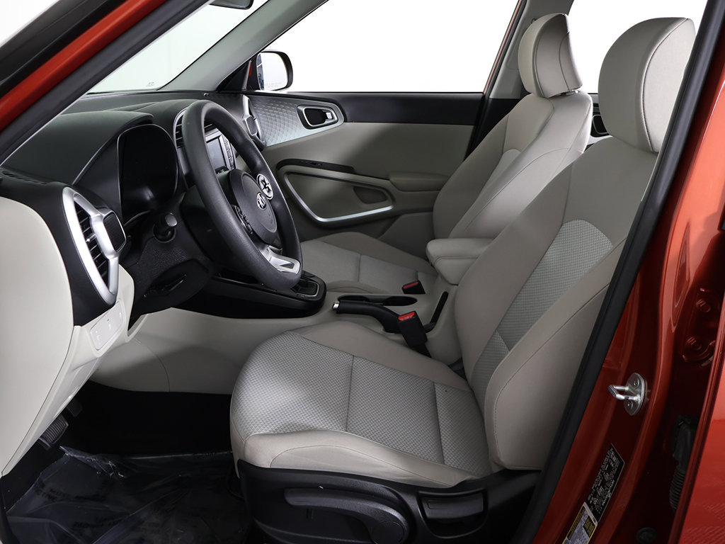 Used 2021 Kia Soul LX FWD image 27