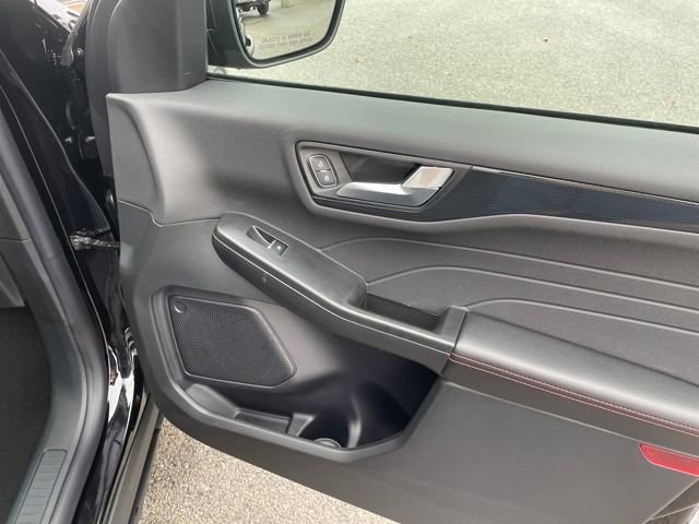 New 2026 Ford Escape ST-Line AWD/4WD image 46