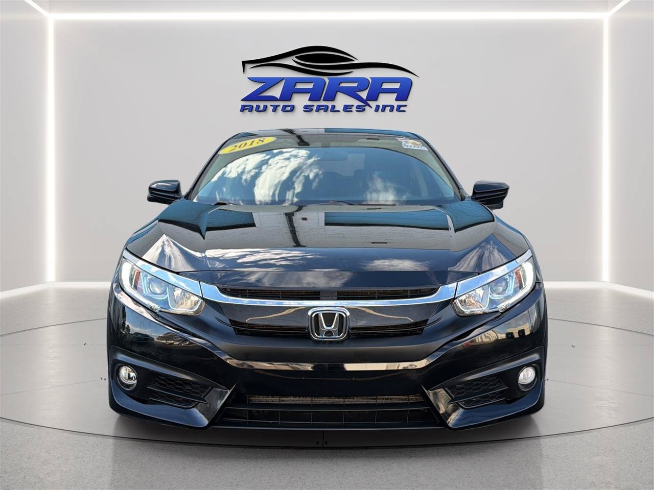 Used 2018 Honda Civic EX-T image 2