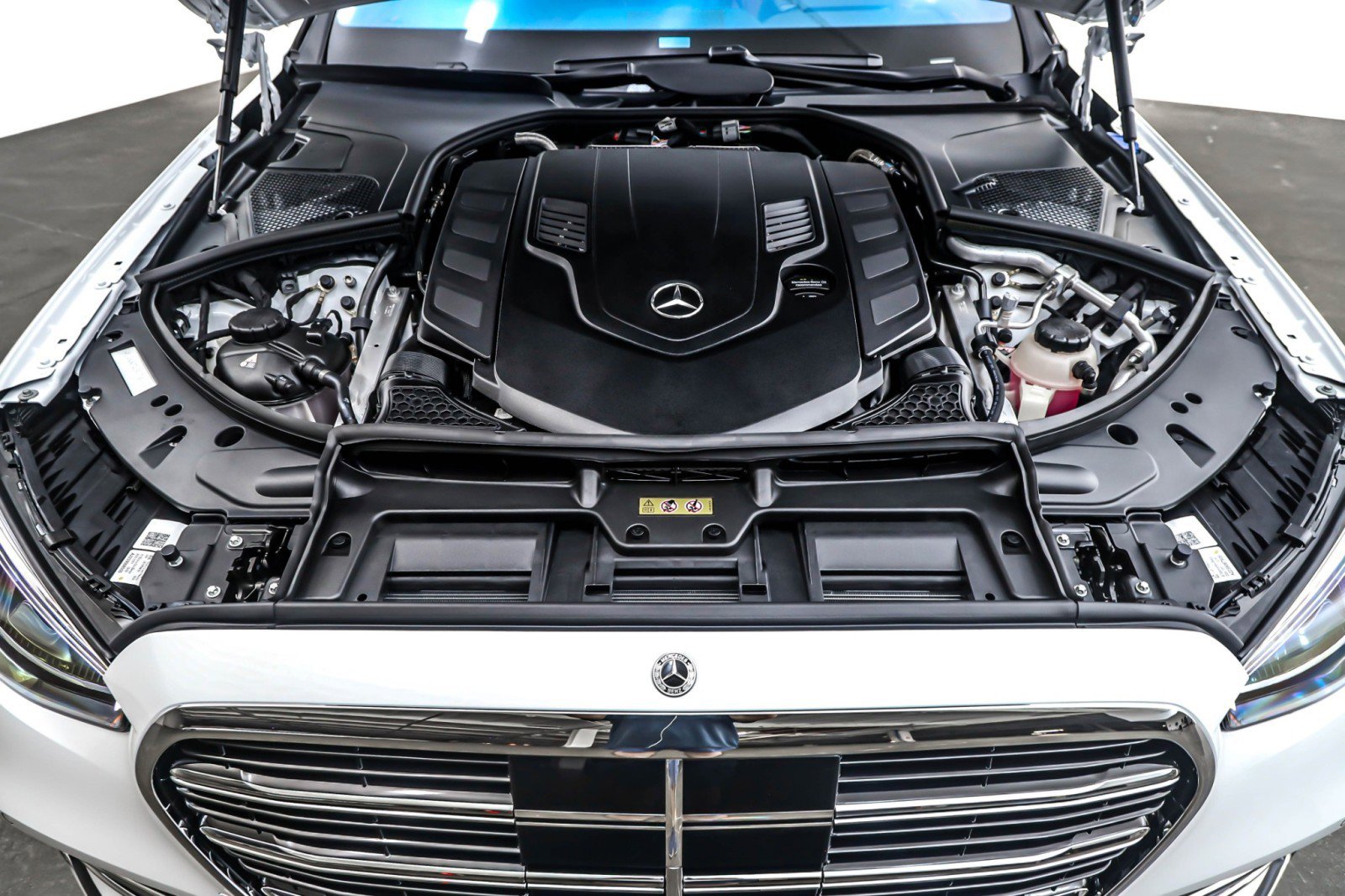 New 2026 Mercedes-Benz S 580 4MATIC Sedan image 11
