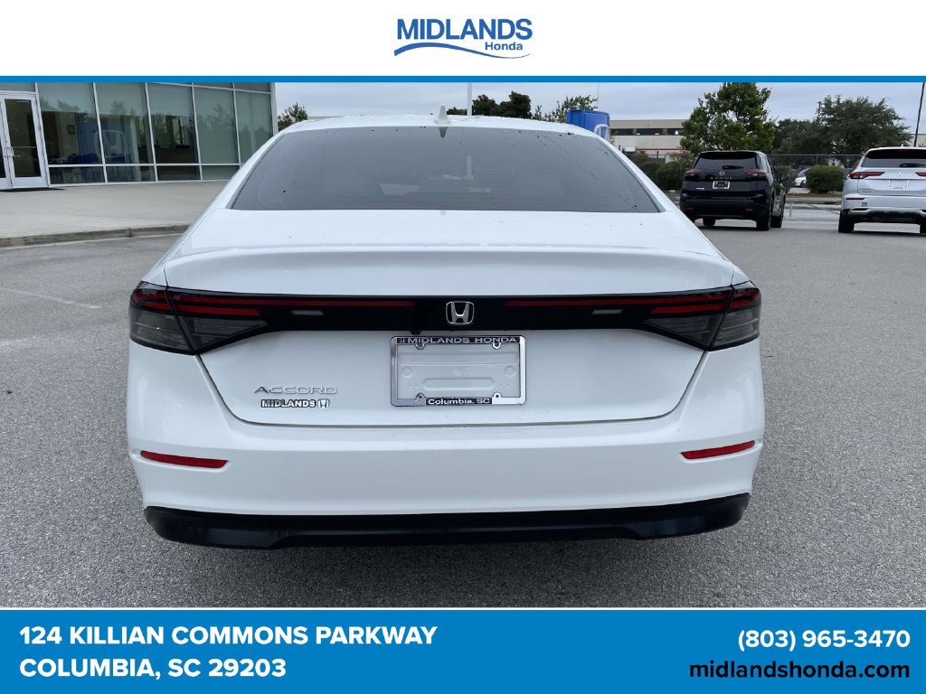 Used 2023 Honda Accord EX image 5