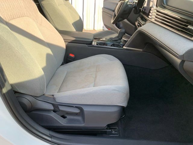 Used 2025 Toyota Camry LE image 25