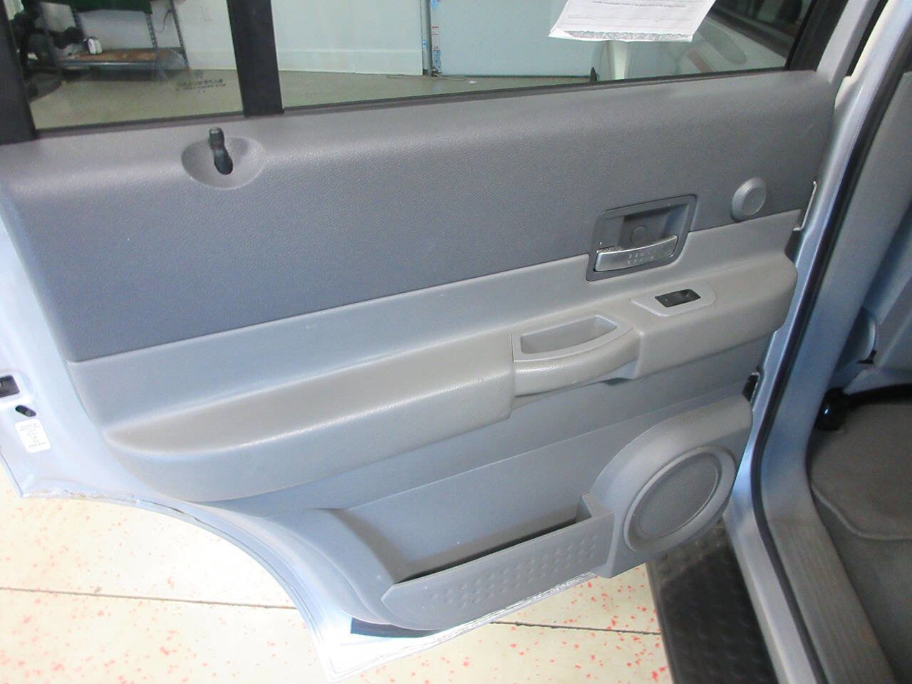 Used 2005 Dodge Durango SLT AWD/4WD image 24