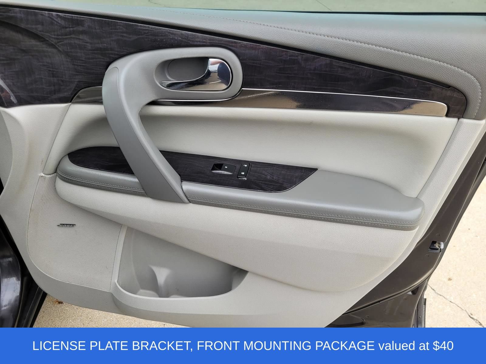 Used 2017 Buick Enclave Leather w/ Trailering Package FWD image 8