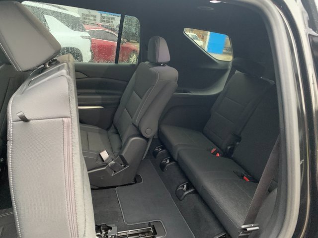 New 2026 Chevrolet Traverse LT image 9