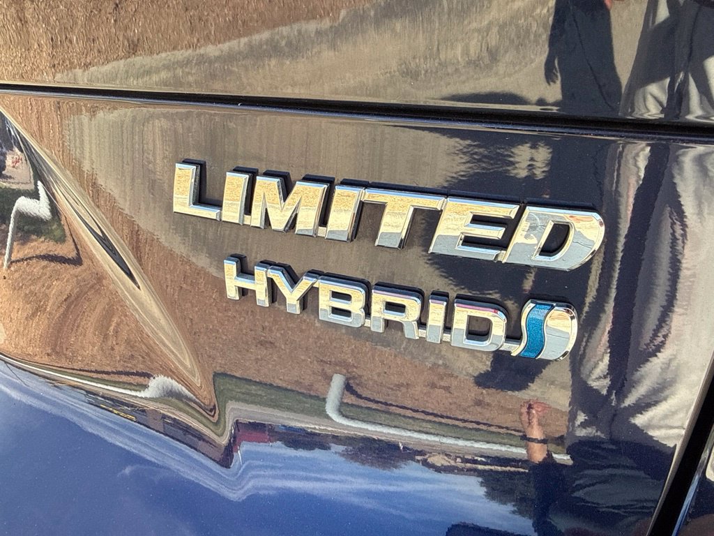 Used 2021 Toyota Venza Limited AWD/4WD image 14
