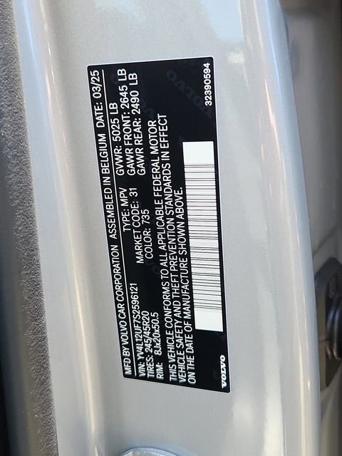 New 2025 Volvo XC40 B5 Ultra w/ Climate Package AWD/4WD image 25