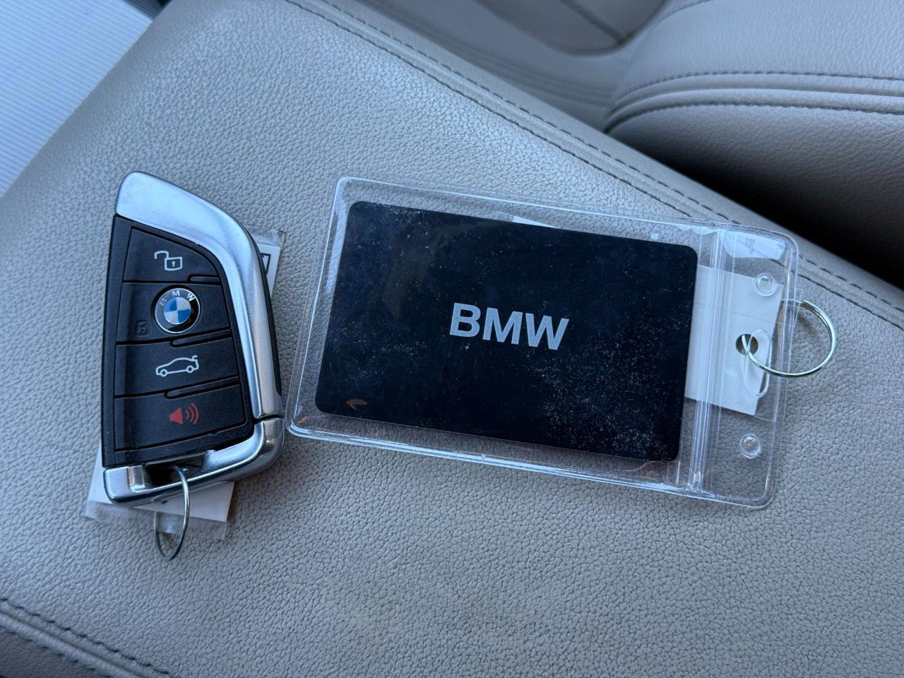 Used 2020 BMW 330i xDrive Sedan AWD/4WD image 29