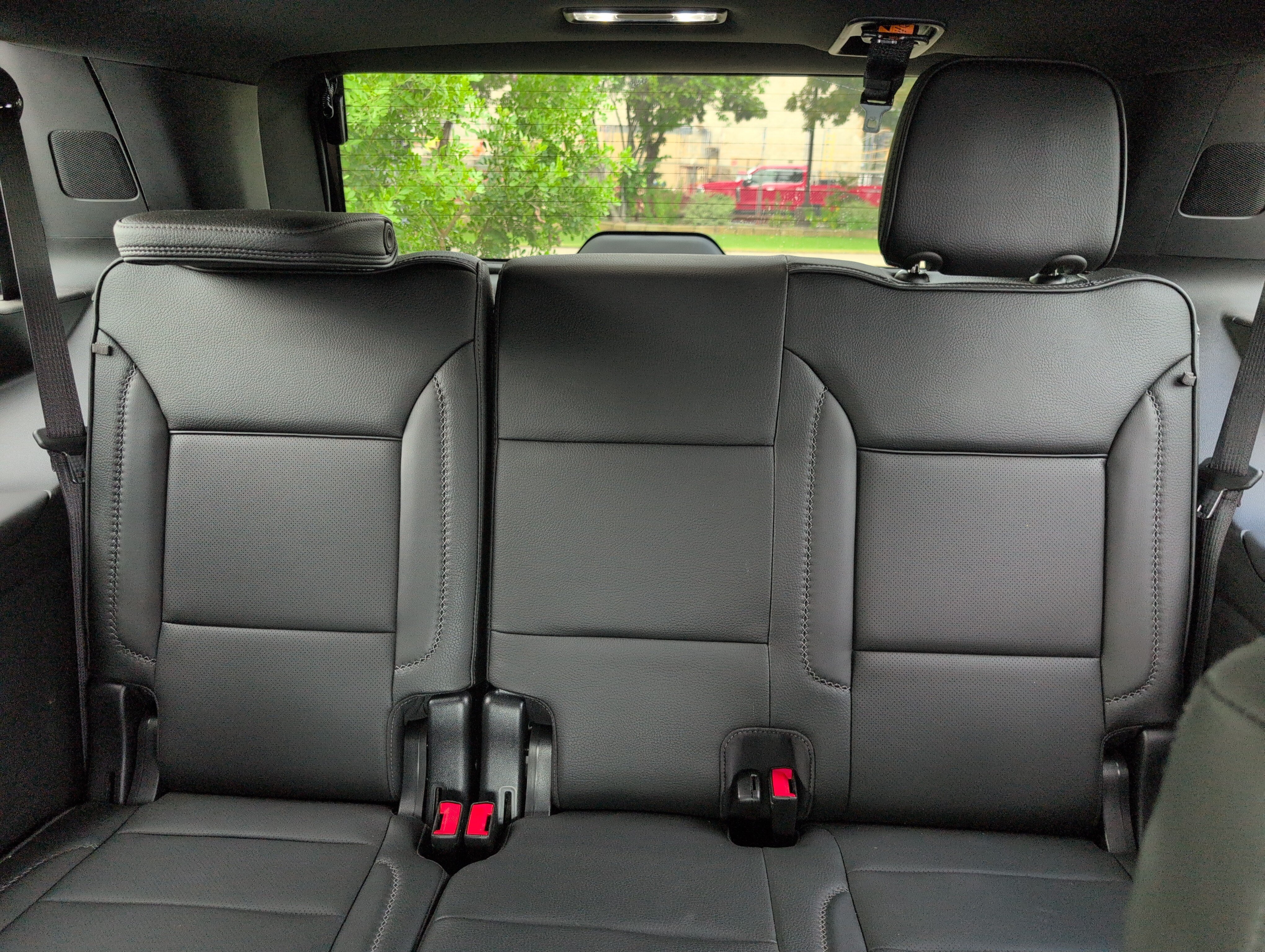 Used 2022 GMC Yukon Denali AWD/4WD image 10