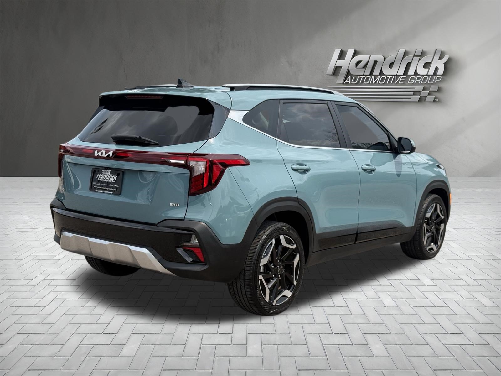 Used 2024 Kia Seltos SX w/ SX Sunroof Package AWD/4WD image 10