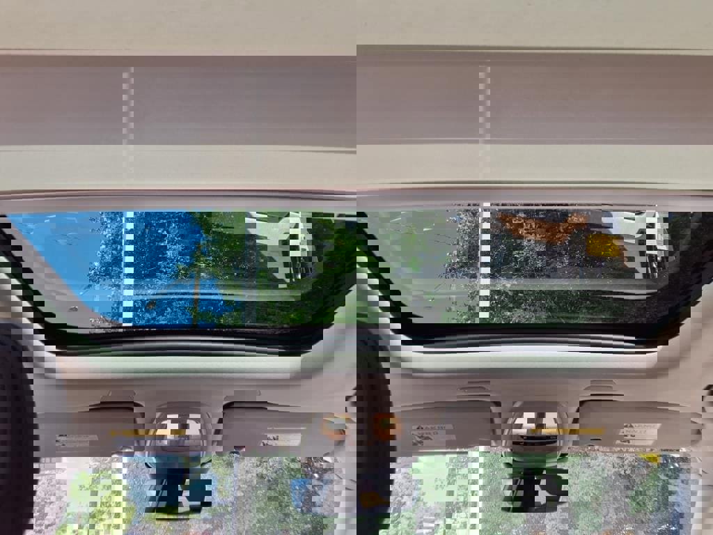 New 2026 Volvo XC60 B5 Plus w/ Protection Package Premier image 12