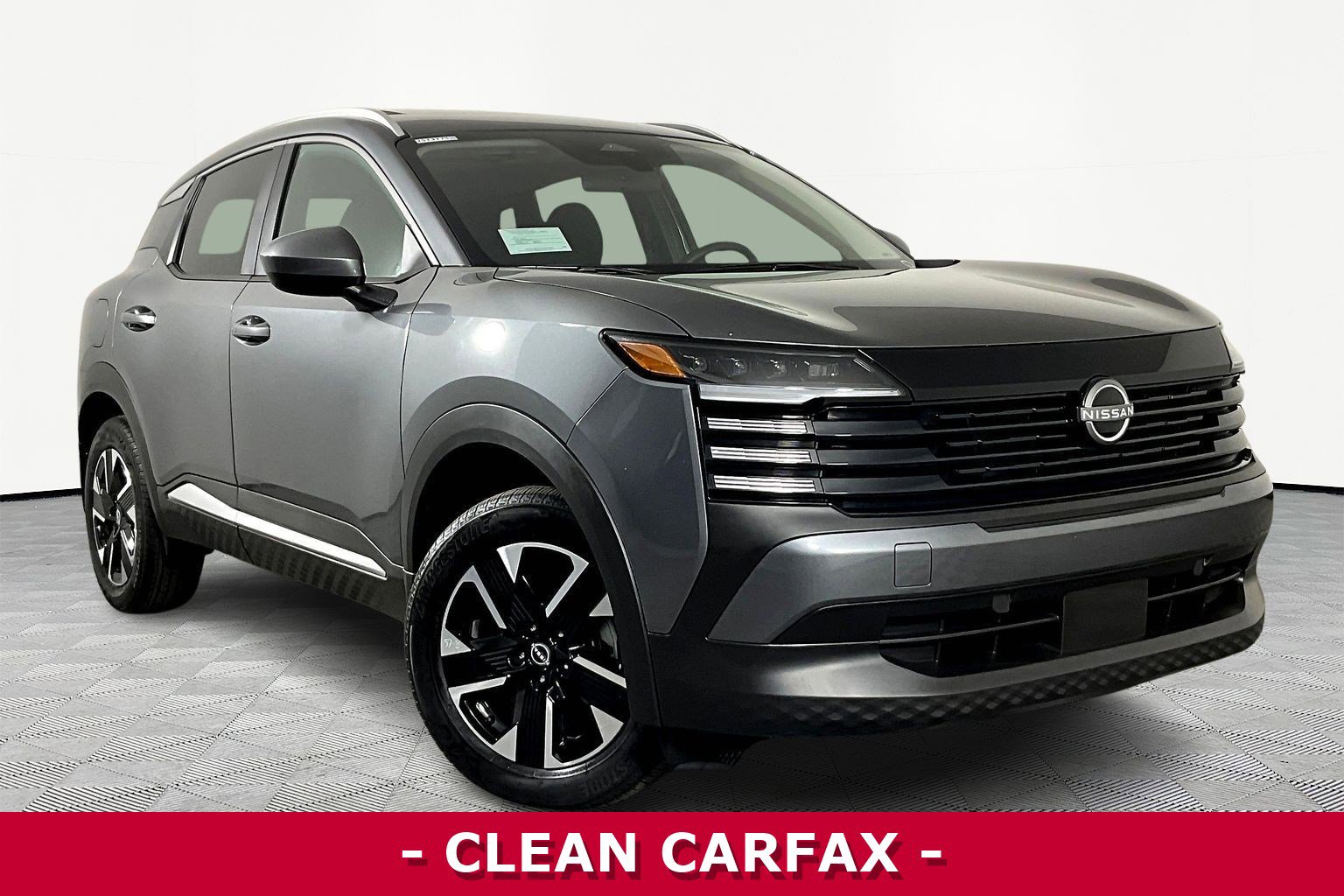 Certified 2025 Nissan Kicks SV w/ SV Premium Package image 3