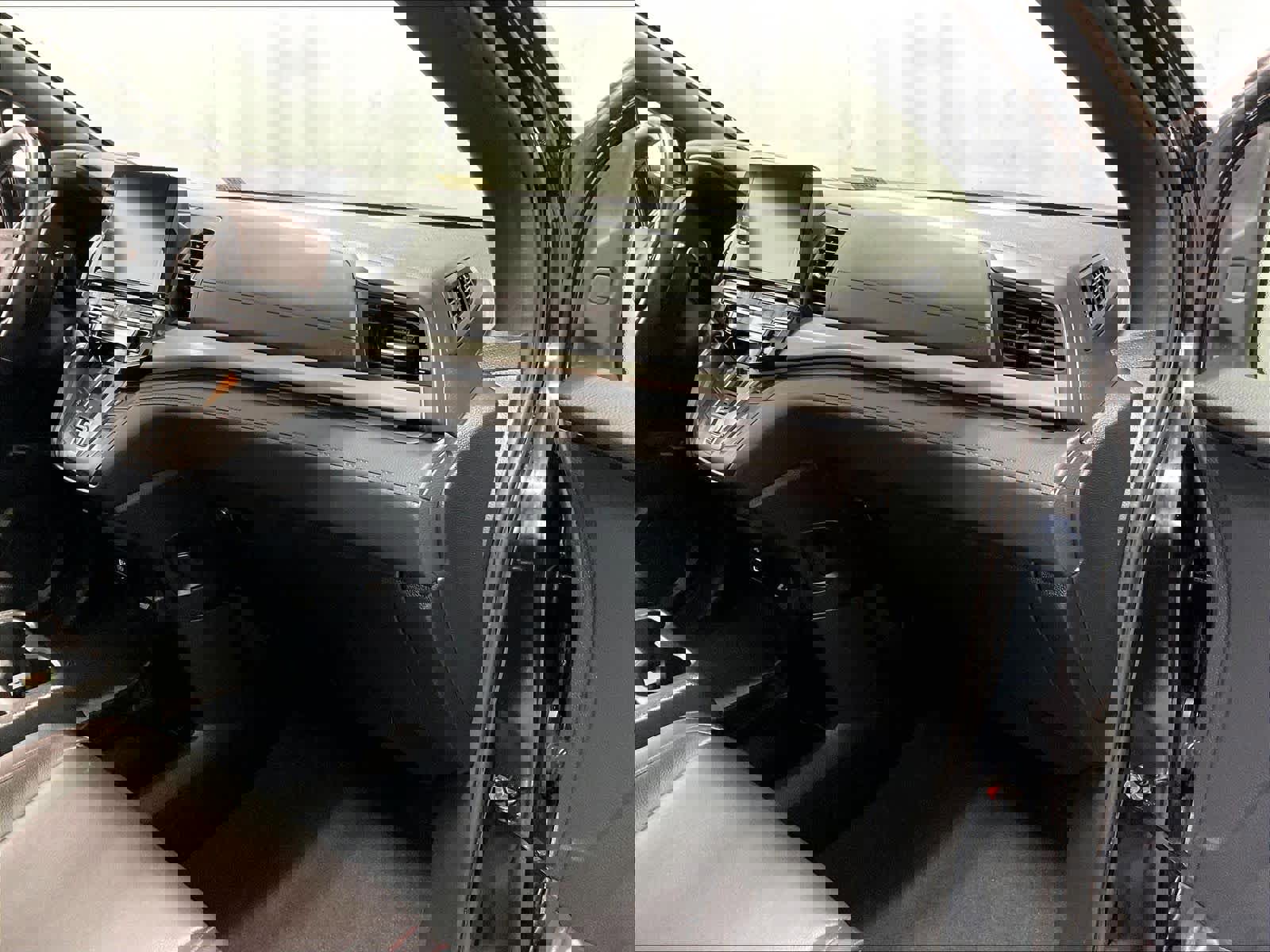 Used 2025 Honda Odyssey Sport-L image 13