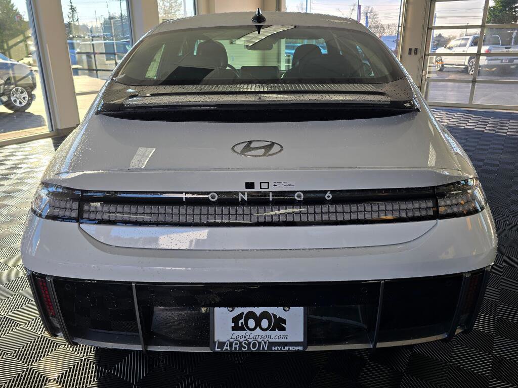 New 2025 Hyundai Ioniq 6 SEL image 5