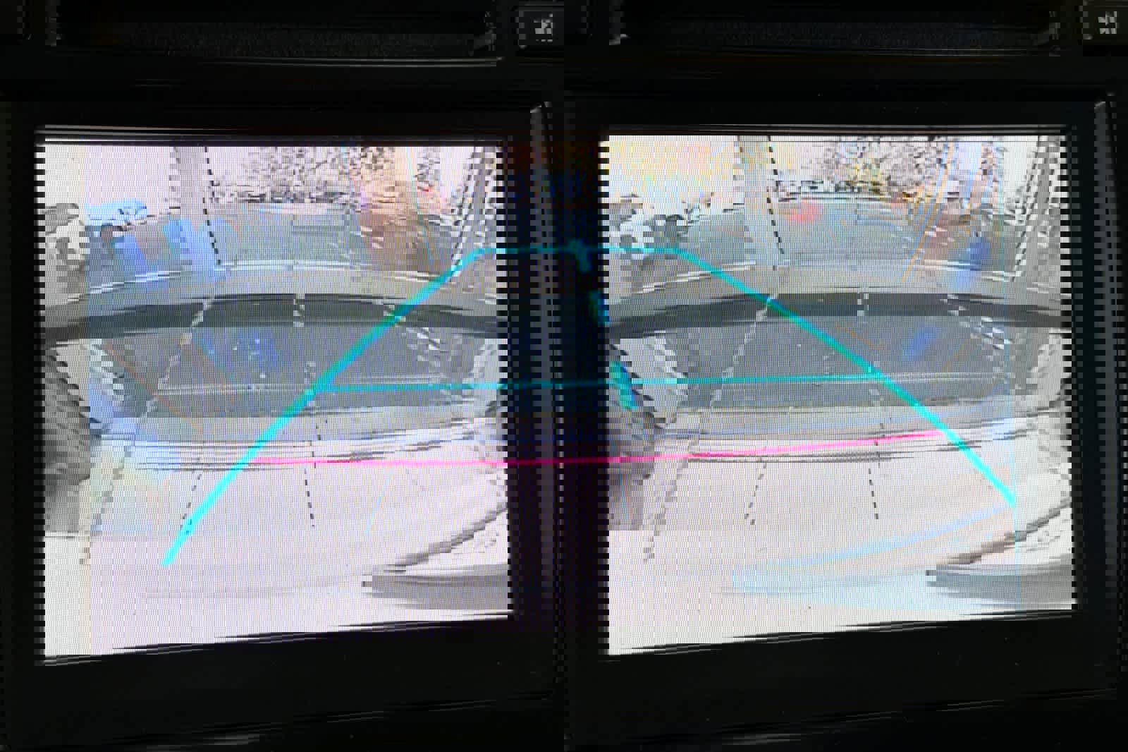 Used 2014 Toyota Camry Hybrid image 20