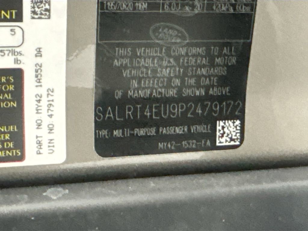 Certified 2023 Land Rover Discovery S R-Dynamic image 32