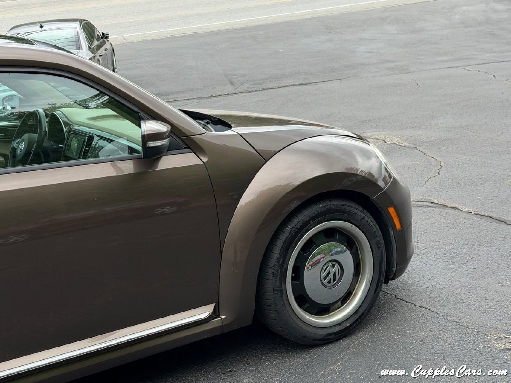 Used 2014 Volkswagen Beetle 1.8T FWD image 39
