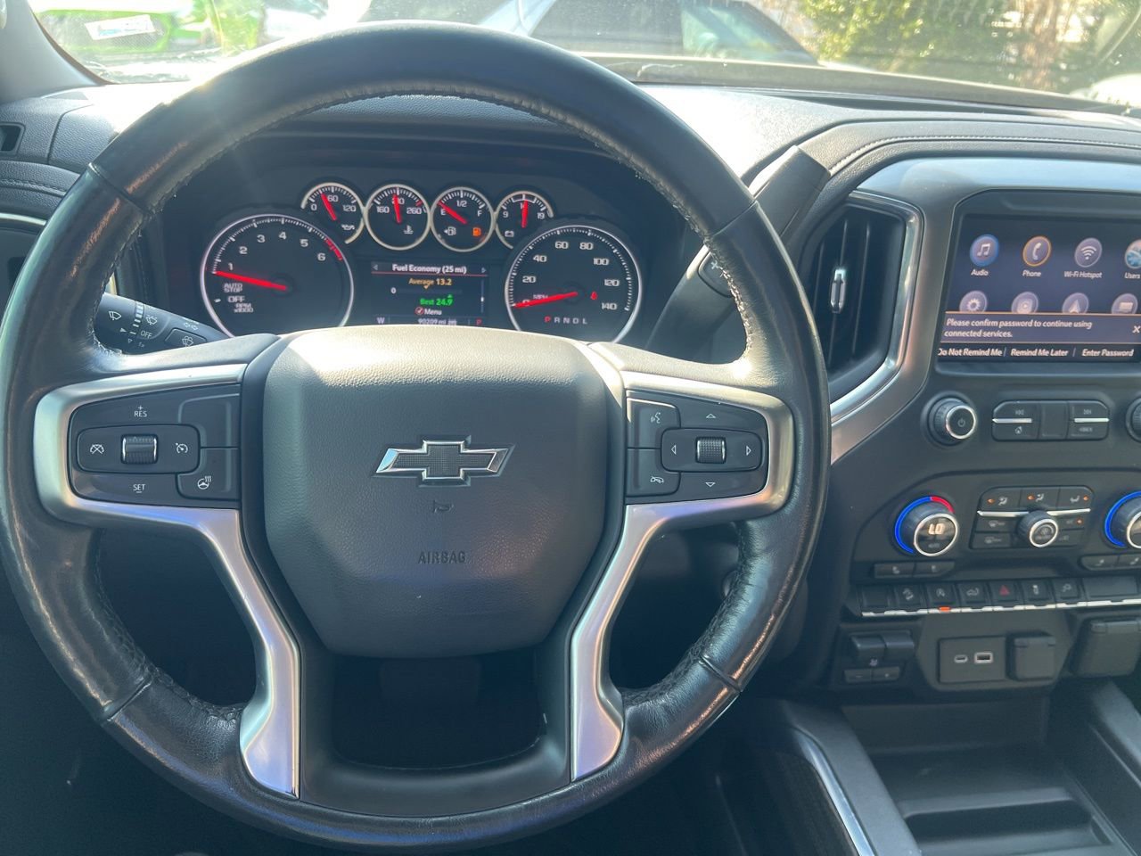 Used 2020 Chevrolet Silverado 1500 RST image 29