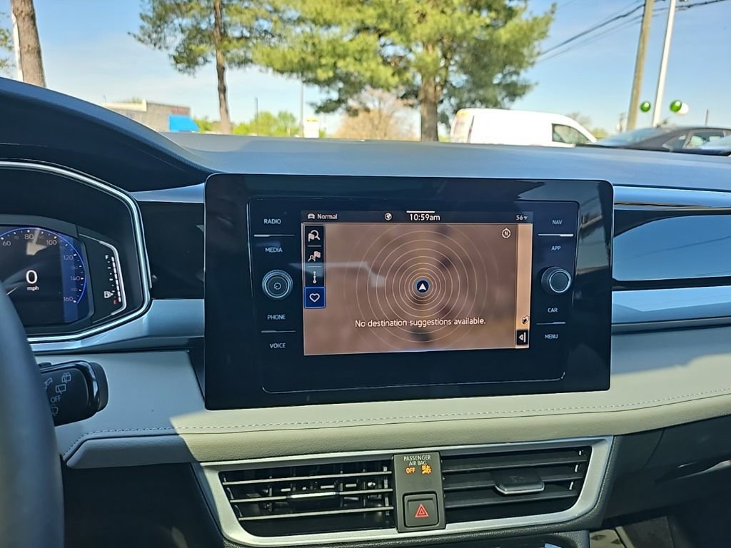 Certified 2025 Volkswagen Taos SEL image 11