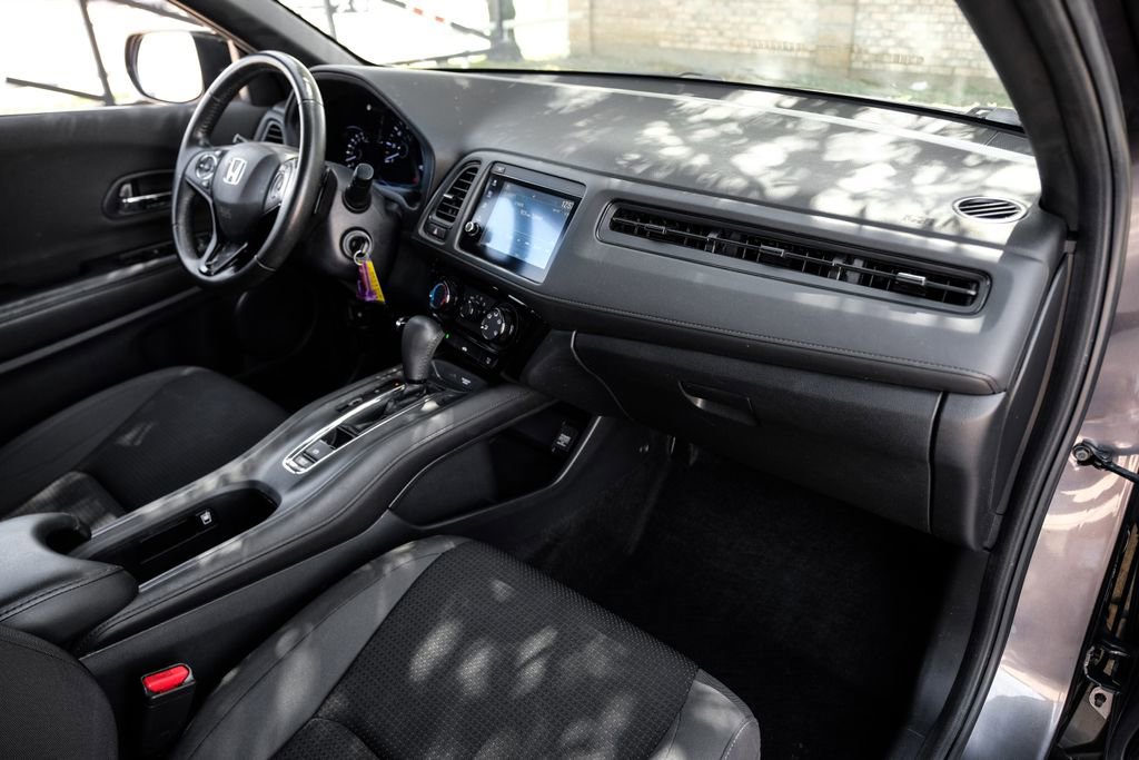 Used 2022 Honda HR-V Sport image 23