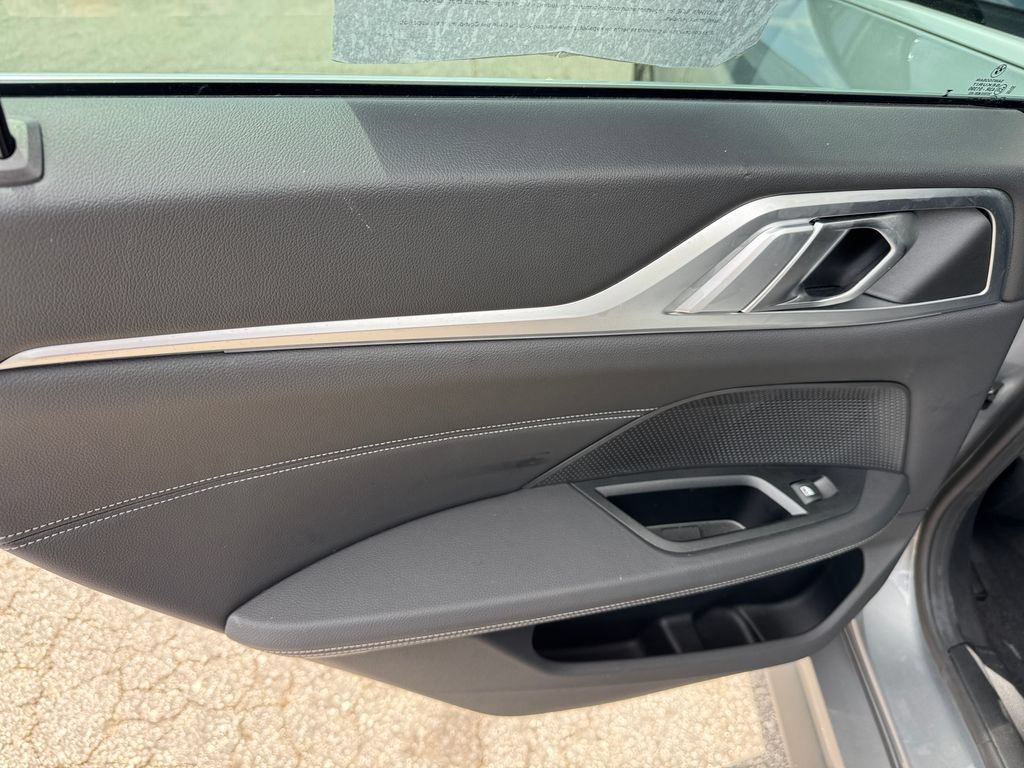 Used 2023 BMW i4 eDrive35 w/ Premium Package RWD image 27