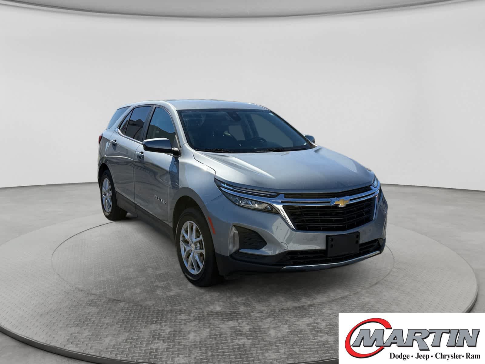 Used 2024 Chevrolet Equinox LT AWD/4WD image 3