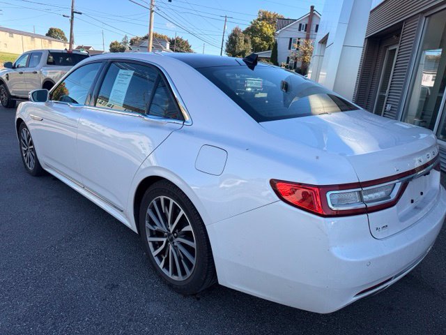 Used 2019 Lincoln Continental Select w/ Continental Climate Package AWD/4WD image 8