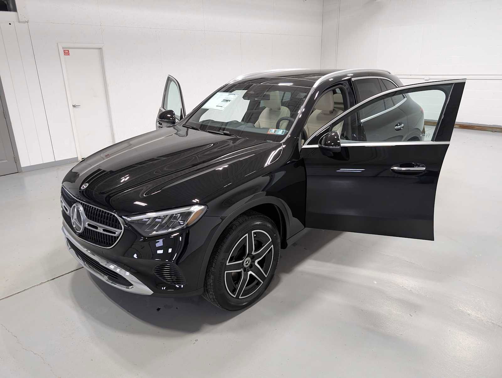 New 2026 Mercedes-Benz GLC 300 4MATIC image 15