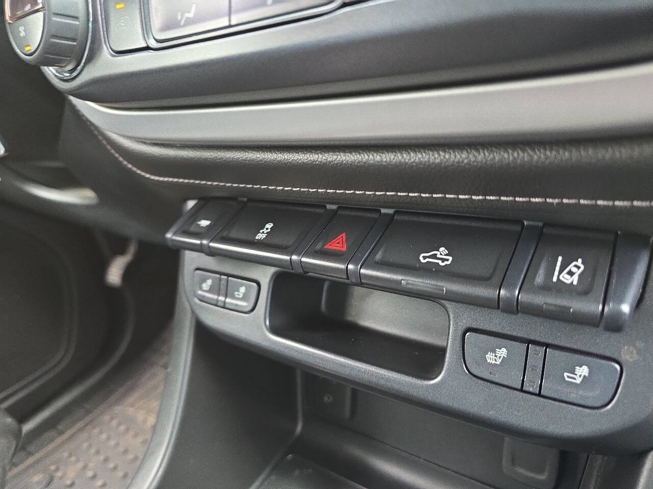 Used 2018 GMC Canyon SLT w/ Driver Alert Package image 36