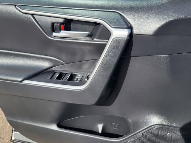 Used 2024 Toyota RAV4 XLE image 17