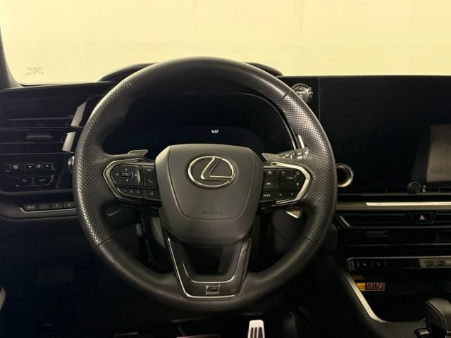 Certified 2026 Lexus TX 500h AWD w/ Technology Package image 24