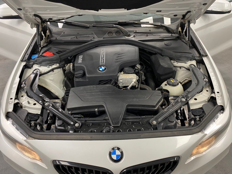 Used 2016 BMW 228i xDrive Convertible w/ M Sport Package AWD/4WD image 46