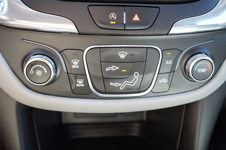 Certified 2023 Chevrolet Equinox LT image 25