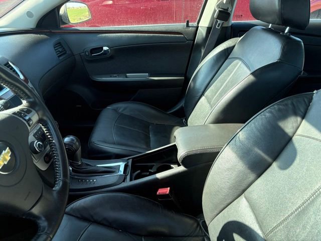 Used 2011 Chevrolet Malibu LTZ FWD image 11