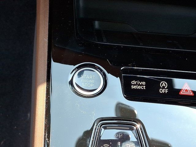 Used 2025 Audi A5 2.0T Premium image 18