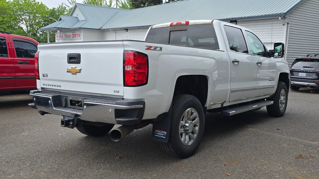 Used 2017 Chevrolet Silverado 3500 LTZ w/ Duramax Plus Package AWD/4WD image 3