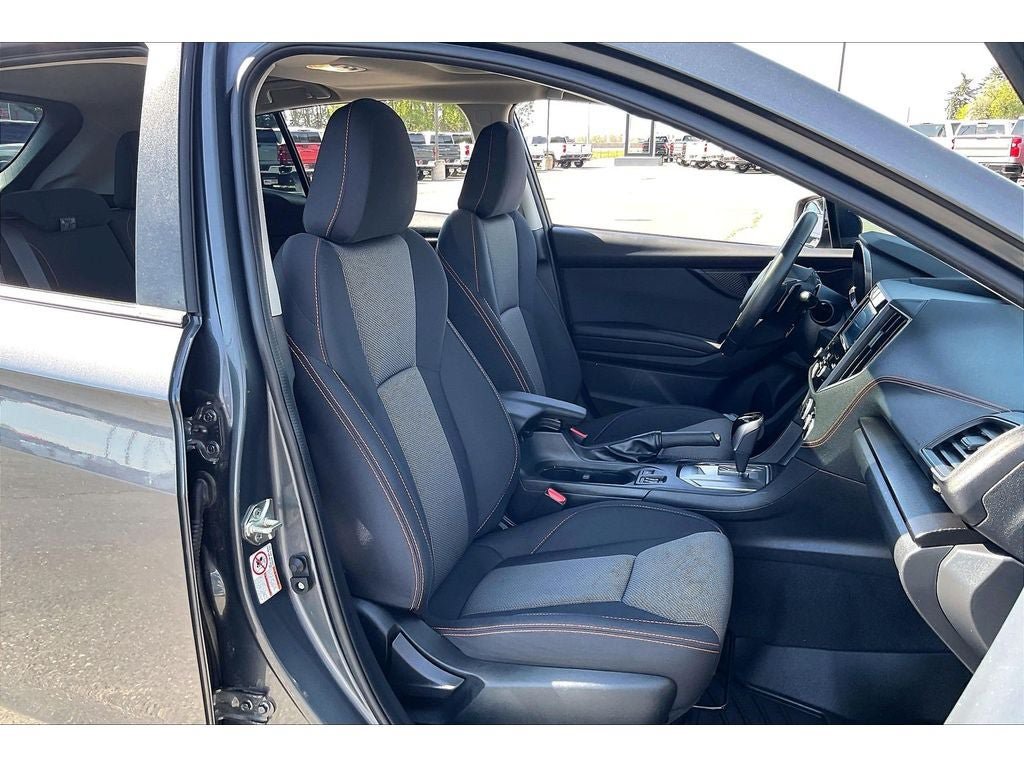 Used 2020 Subaru Crosstrek 2.0i Premium w/ Moonroof Package 1 AWD/4WD image 8