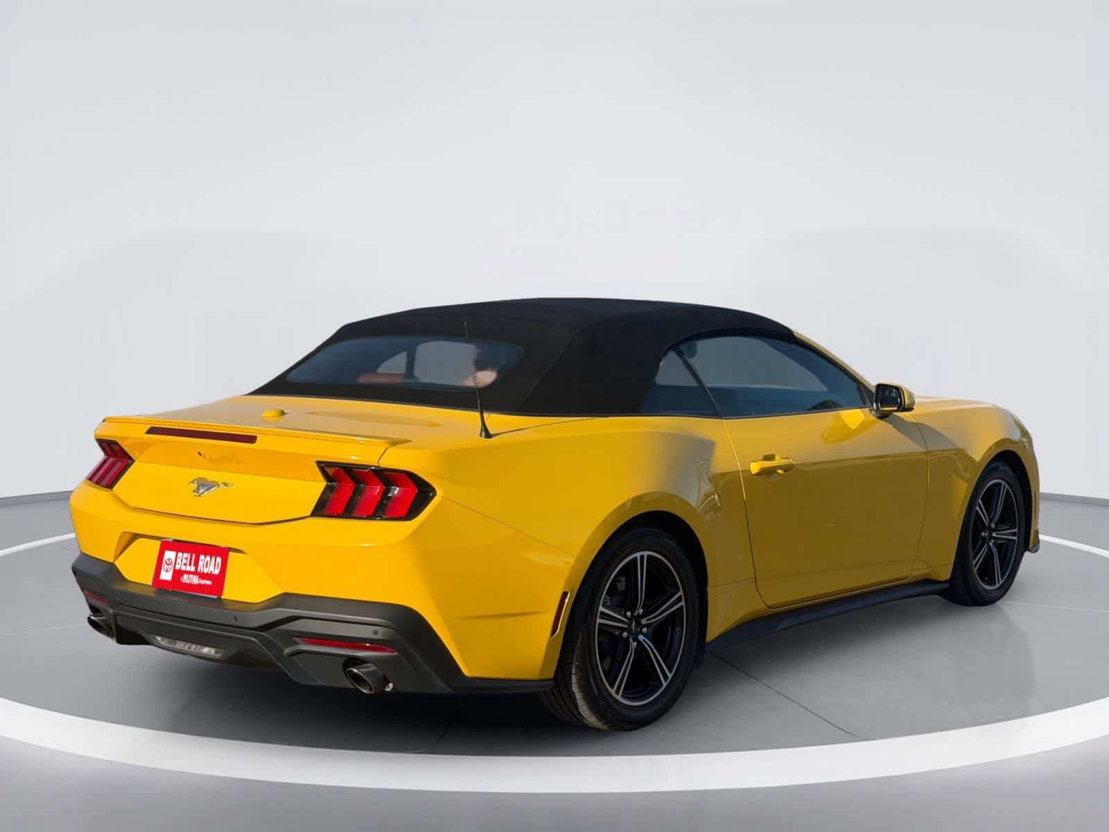 Used 2024 Ford Mustang Premium RWD image 8