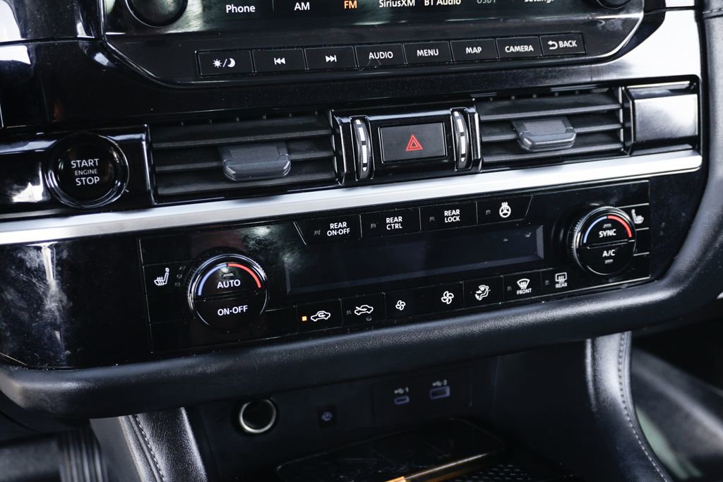 Used 2025 Nissan Pathfinder SL image 29