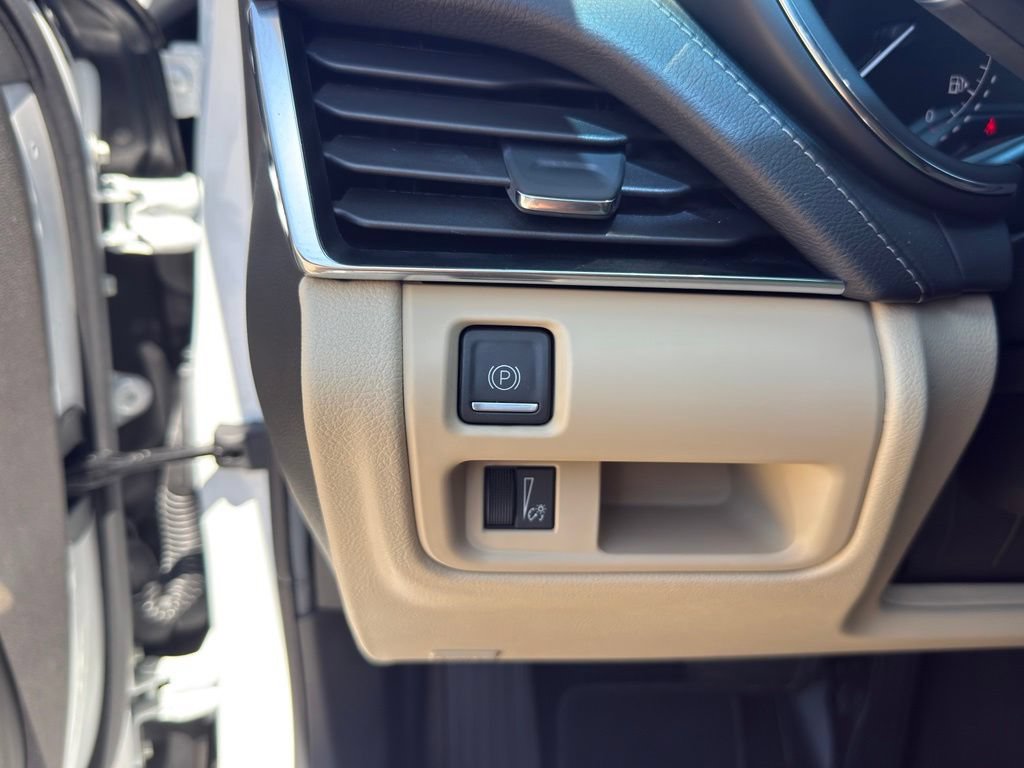 Used 2024 Cadillac CT5 Luxury w/ Cold Weather Package RWD image 23