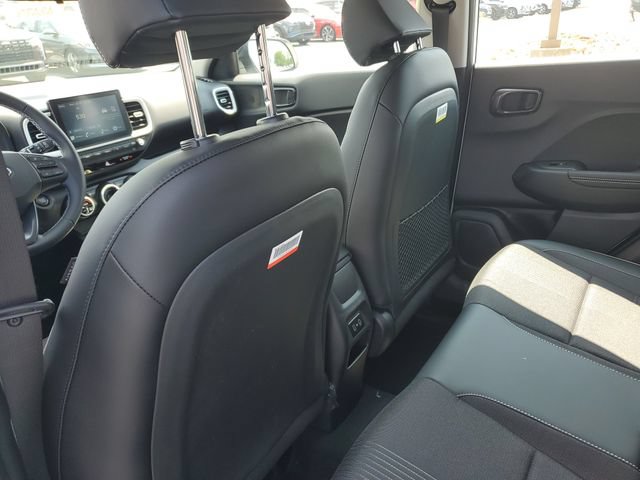New 2026 Hyundai Venue SEL FWD image 13