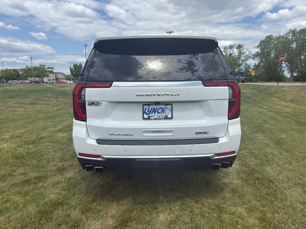 Used 2025 GMC Yukon XL Denali AWD/4WD image 51