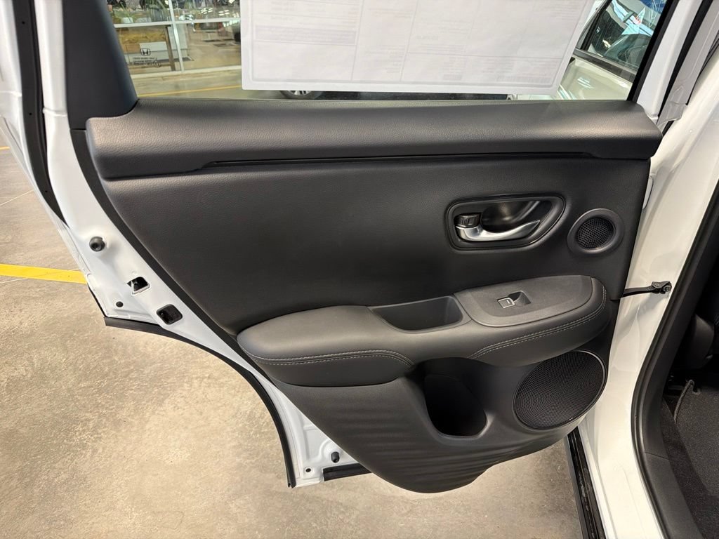 New 2027 Honda HR-V EX-L image 21