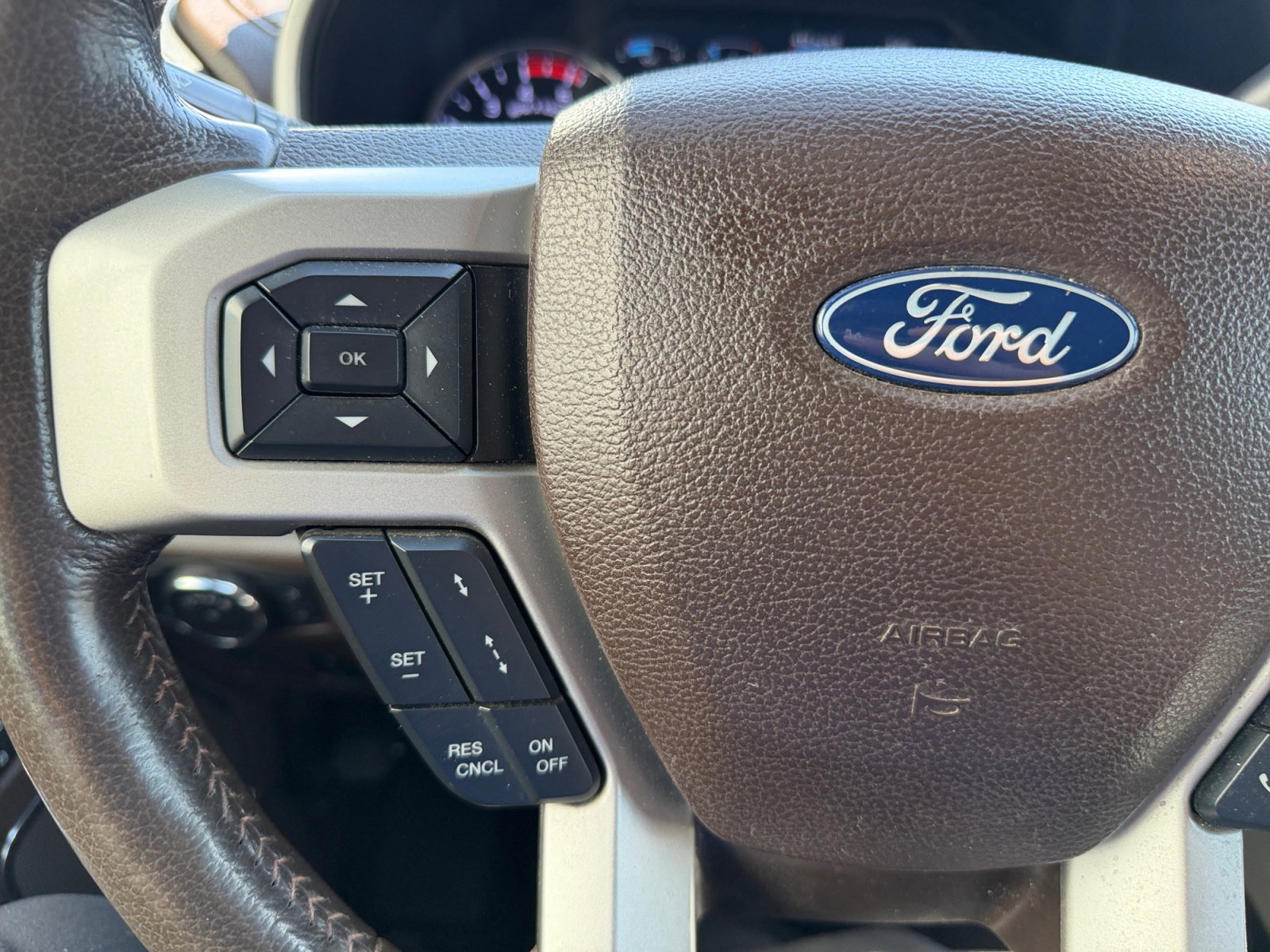 Used 2019 Ford F250 King Ranch w/ King Ranch Ultimate Package AWD/4WD image 18