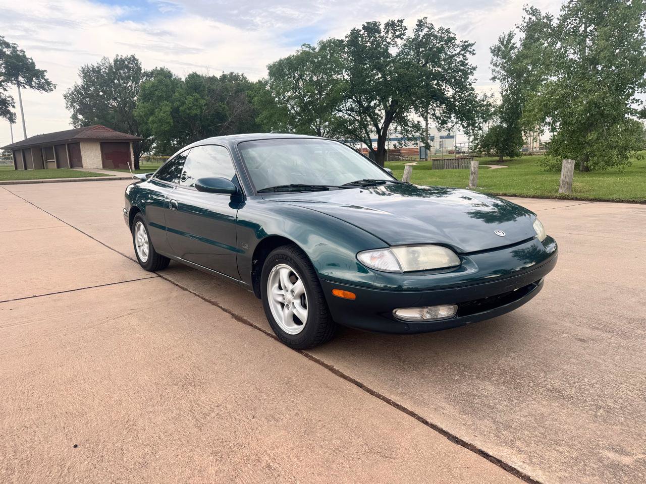 Used 1995 MAZDA MX6 FWD image 28